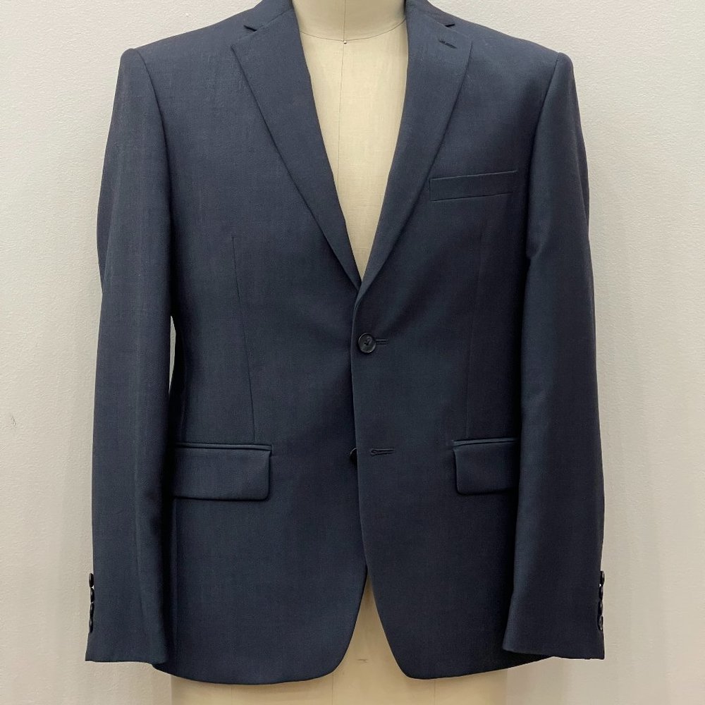 DKNY navy blazer 40S